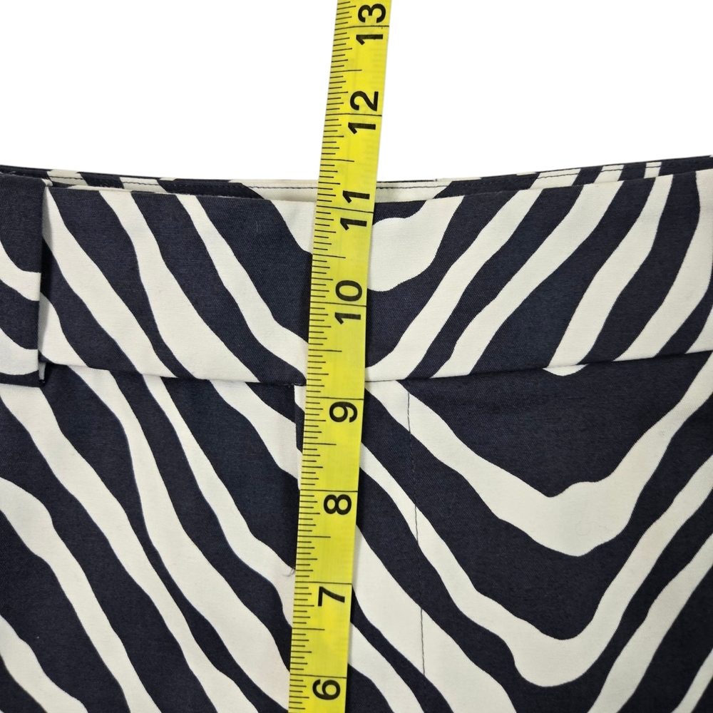 NWOT Zebra Print Marie Oliver Women's Shorts Sz 8 - Picture 7 of 10